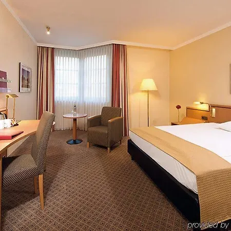 Leonardo Center Hotel 4*